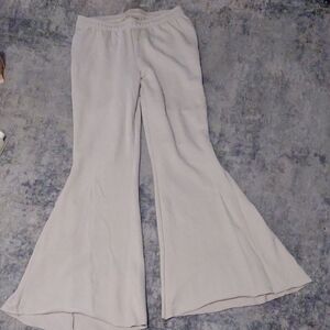 NWT Wild Fable | Cream Flare Sweatpants High-Waisted Boot Cut